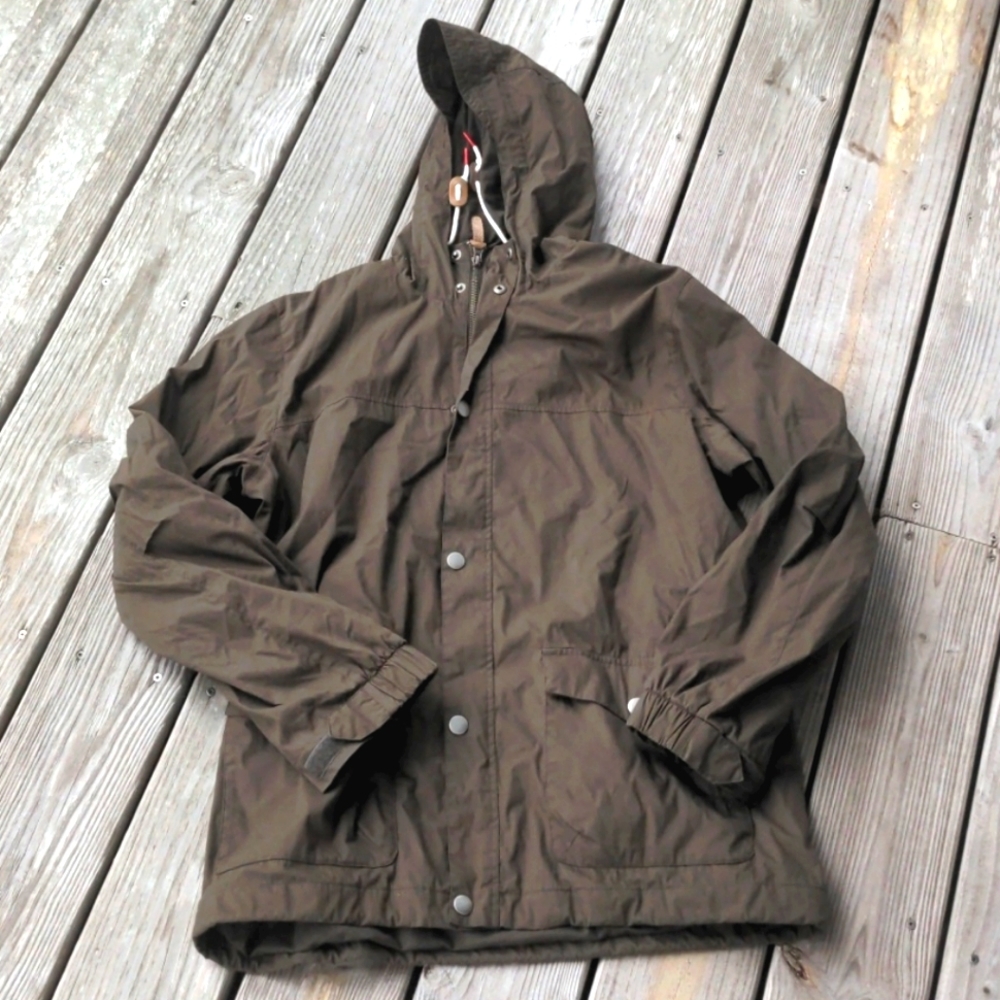 Nike military Green Large Winter Parka Jacket